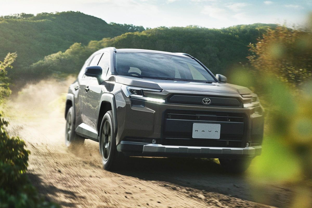 Foto: Toyota - Global gewinnt nicht das modernste Konzept, sondern das anpassungsfähigste. Der Toyota RAV4 ist global die Nr. 1.
