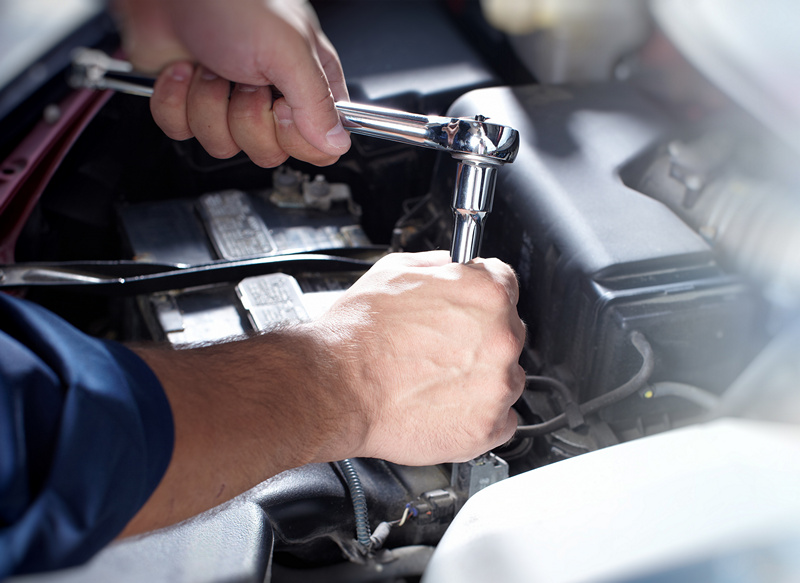 Kfz-Mechatroniker (PKW) (m/w/d) gesucht Kfz-Mechatroniker (PKW) (m/w/d) gesucht